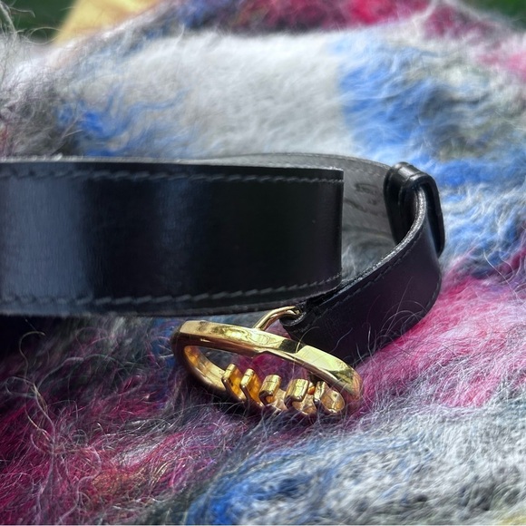 Vintage Gucci Gold Buckle & Black Leather Gucci Belt | Made in Italy | Size 36 - Picture 9 of 12